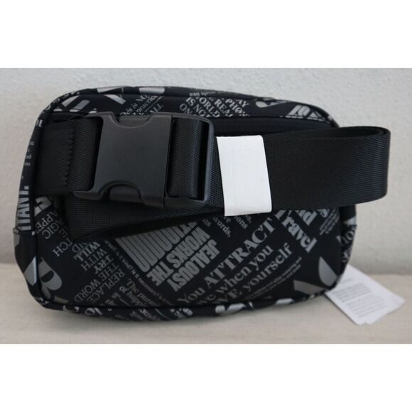 Lululemon LU9BGXS Women's O/S Black/Silver Manifesto Print Everywhere Belt Bag - Picture 2 of 8